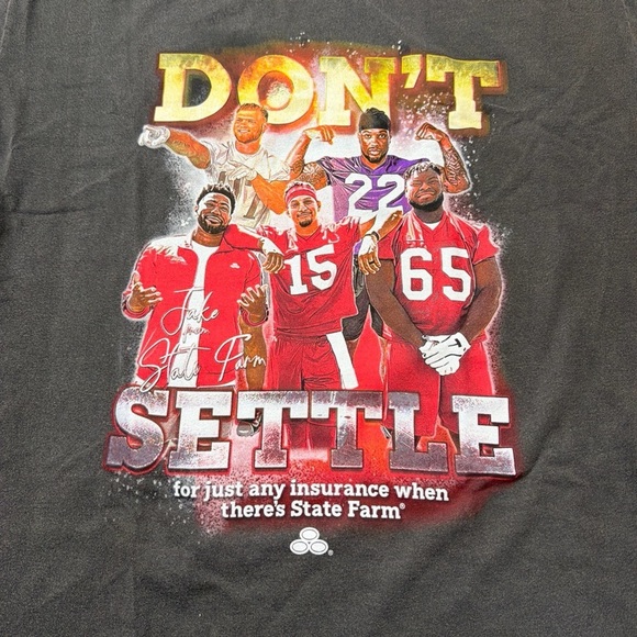 Source Unknown Other - Kansas City Chiefs State Farm Limited Edition Shirt Patrick Mahomes XL Charcoal